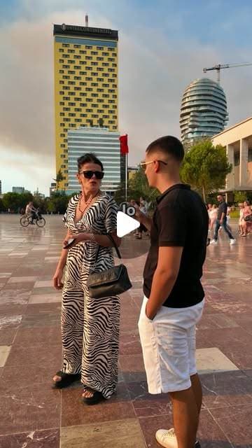 Video Instagram · Built Different
